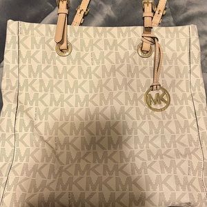 Michael Kors Tote bag